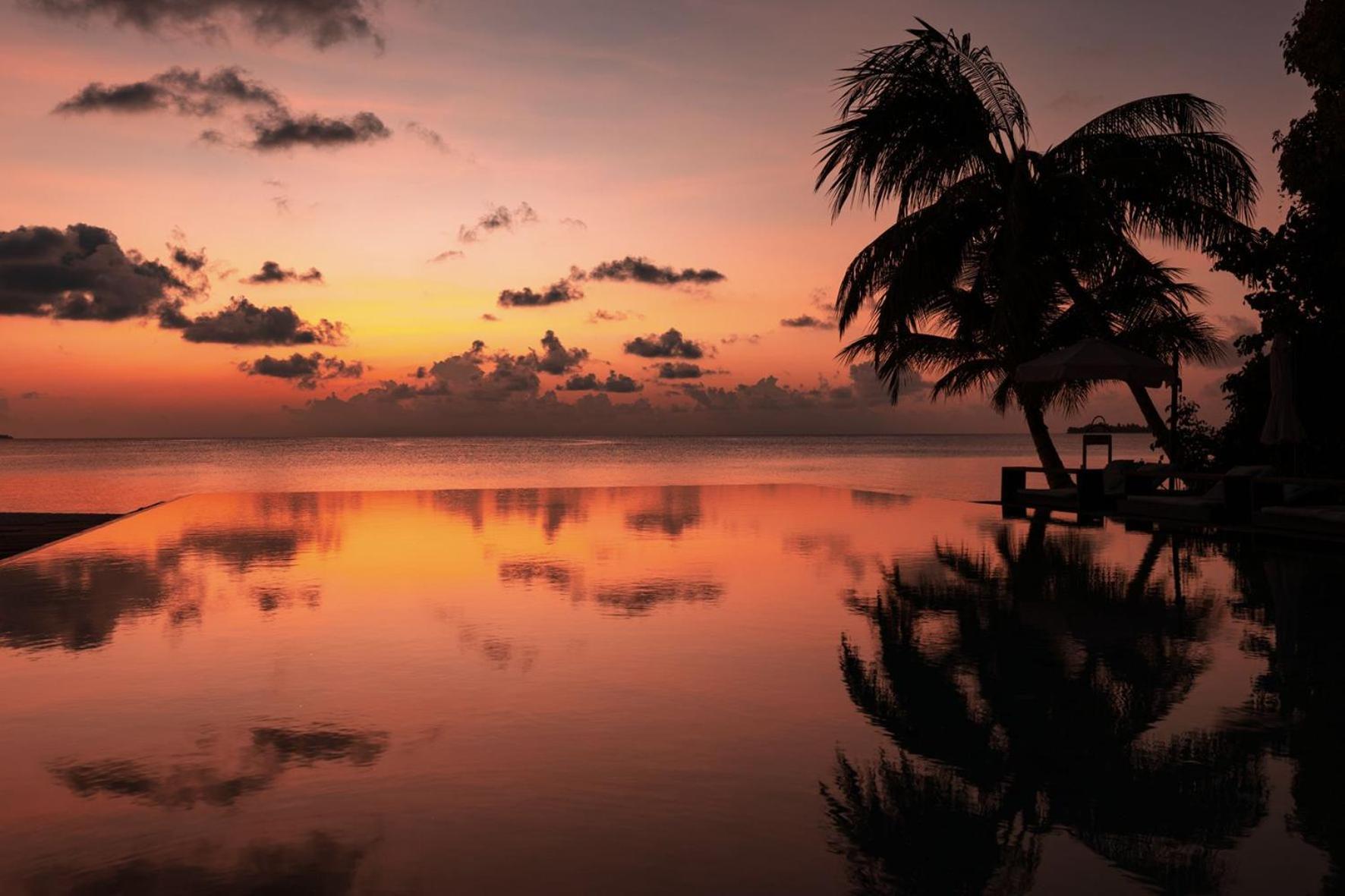 Ayada Maldives Hotel Vaadhoo  Exterior foto